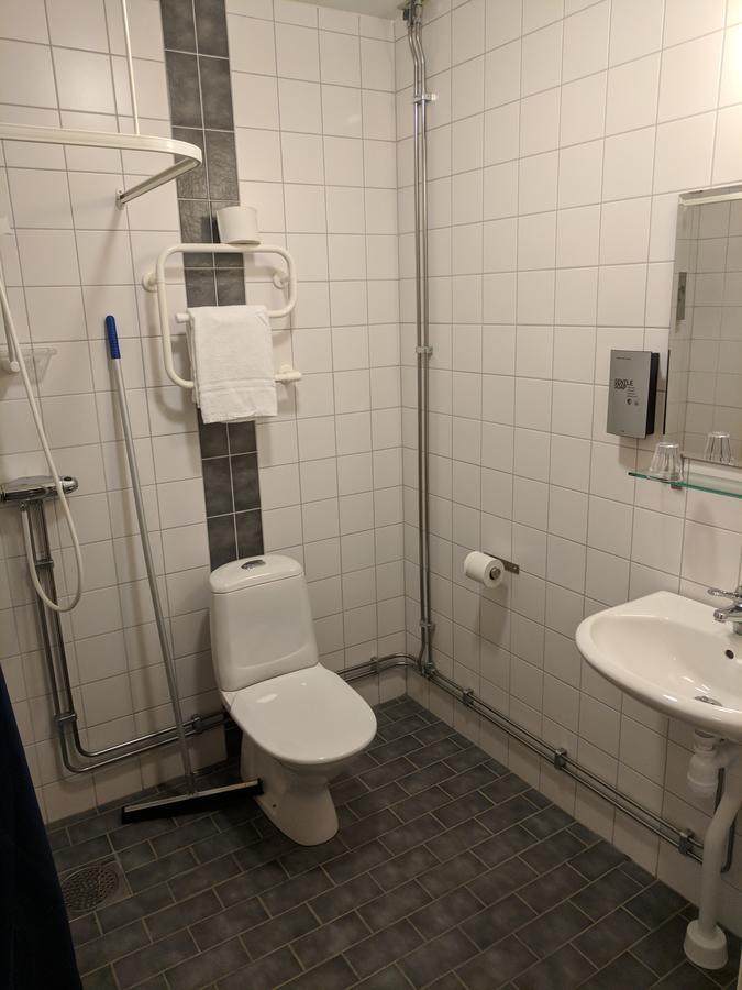וסטרוס Hotell Haessloe מראה חיצוני תמונה